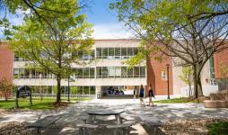 Photo of Grasselli Library and Breen Learning Center at JCU