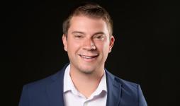 Headshot of Alex Guthrie, Director of Events at TopNotch Management