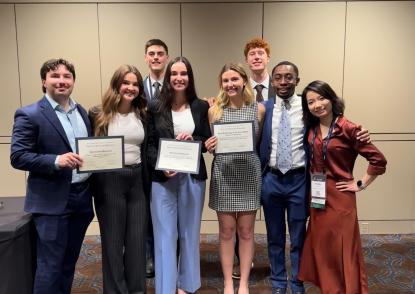 Rachel Noebe ’25 and team at the American Marketing Association’s International Collegiate Conference in New Orleans